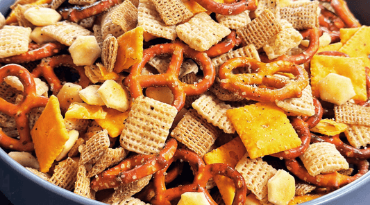 Spicy Jalapeño Garlic Snack Mix