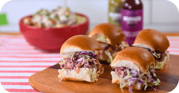 4 slow cooker pulled pork sliders